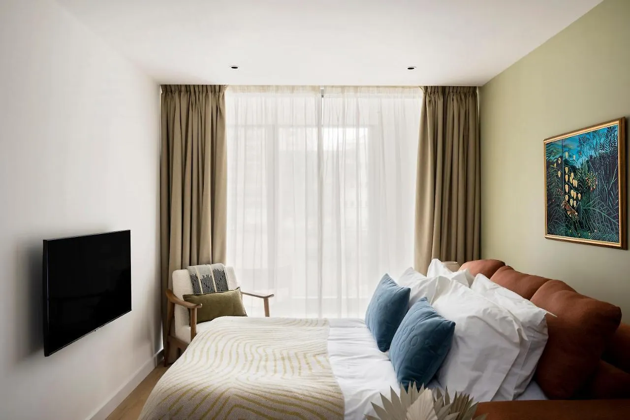 Hotell Cove Landmark Pinnacle London